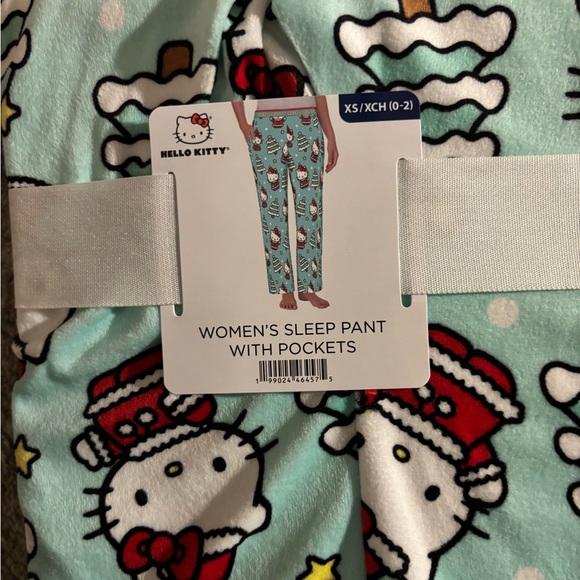 BUNDLE - Juicy couture bra et , longsleeve top KSUBI sheer medium, & hello k pjs - Picture 12 of 12